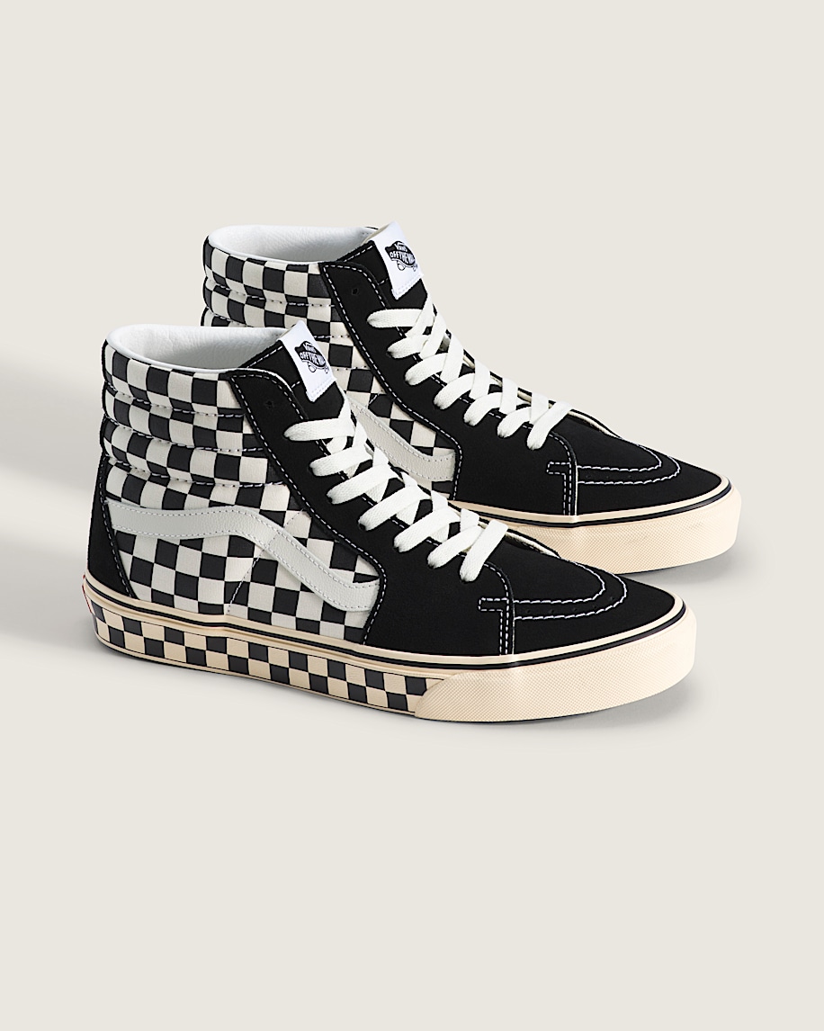 Sk8Hi Shoe VANS Black  White ALT1