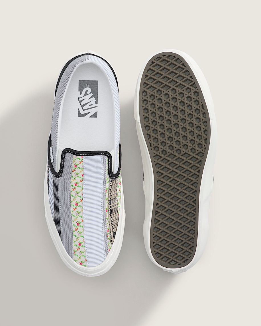 Premium Classic SlipOn Shoe VANS Blue  Black ALT2