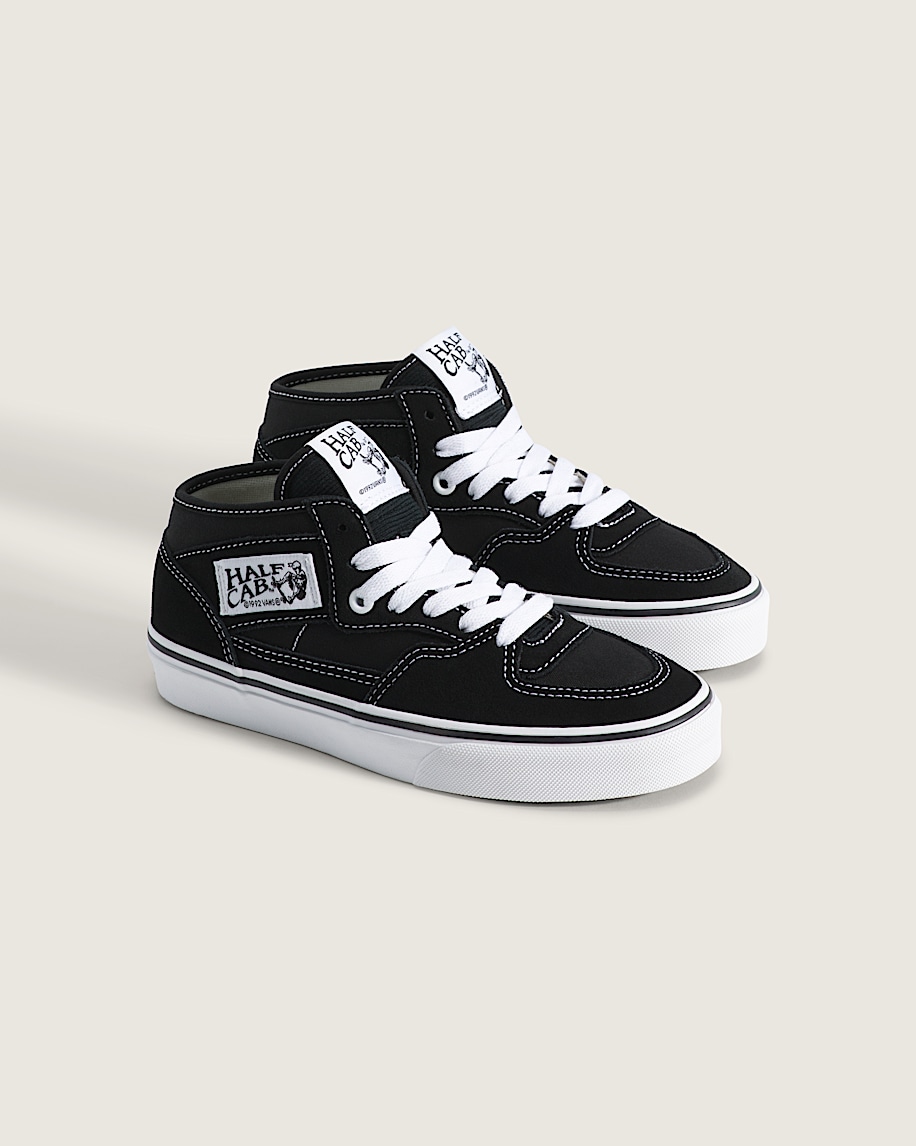 Big Kids Half Cab Decon Shoe VANS Black  True White ALT1
