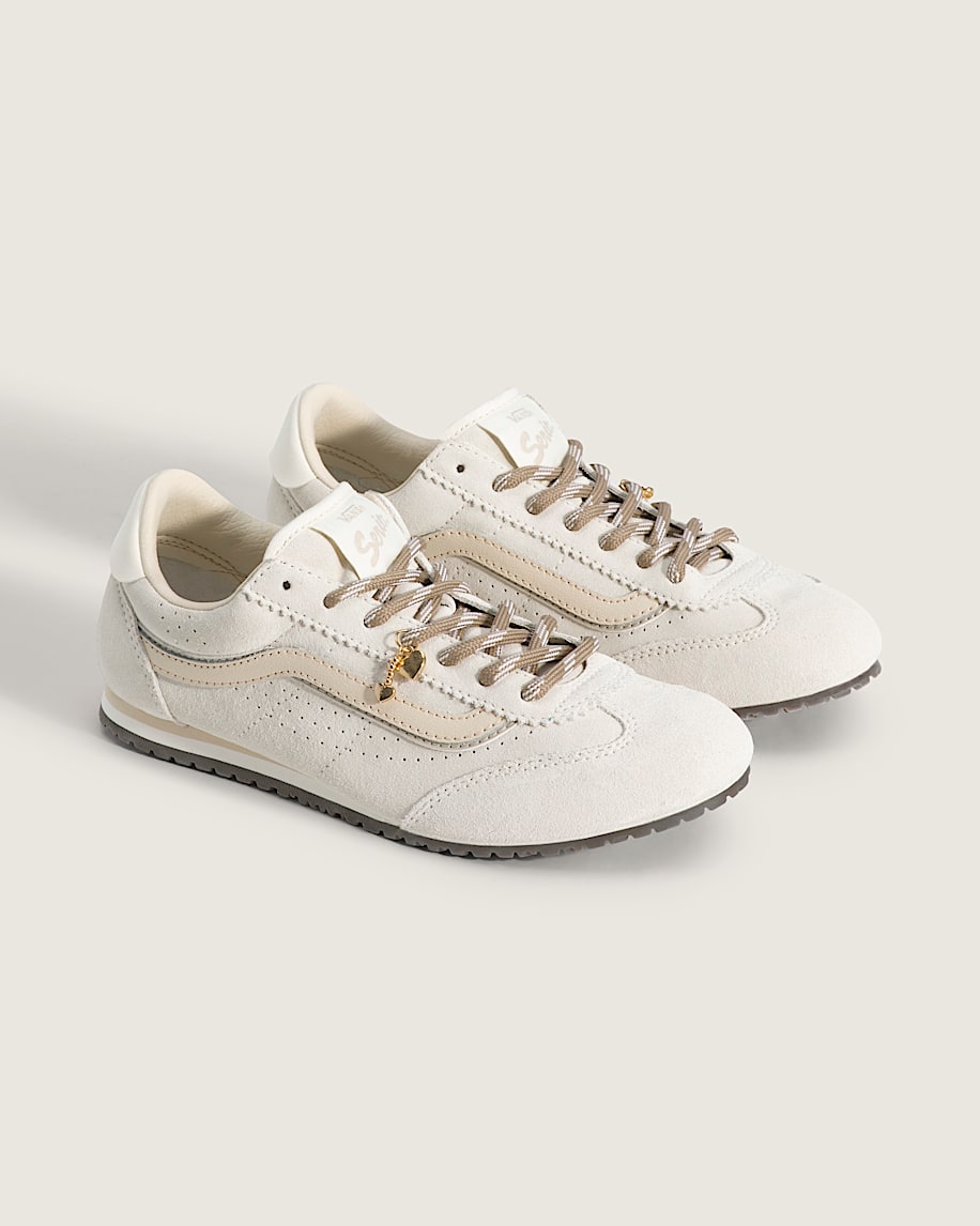 Super Lowpro Shoe VANS Egret White ALT1