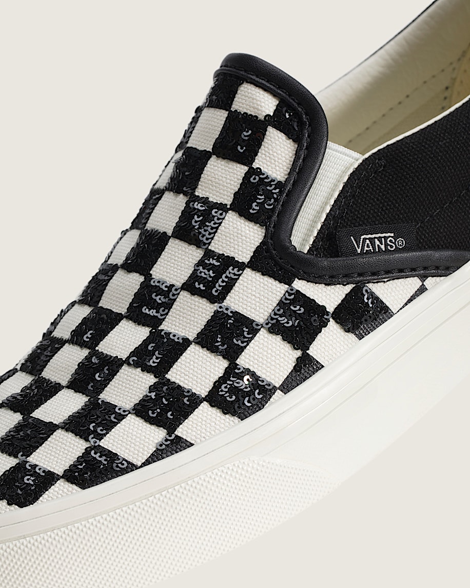 Classic SlipOn Checkerboard Shoe VANS Checkerboard White  Black ALT4
