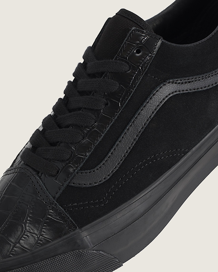 Premium Old Skool Shoe VANS Black ALT4