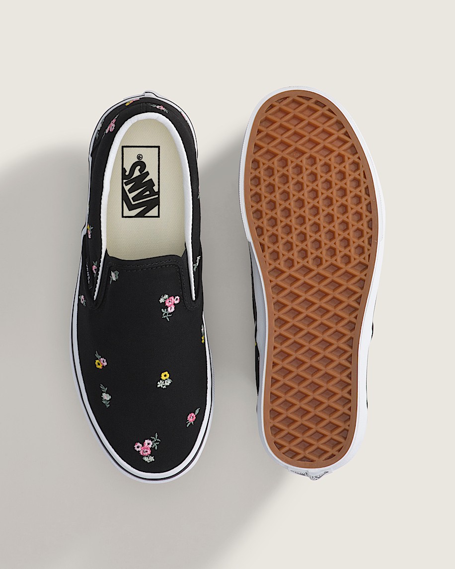 Classic SlipOn Shoe VANS Black  Pink ALT2