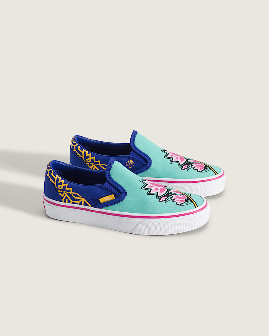 KPop Demon Hunters x Vans Big Kids Classic SlipOn Shoe VANS KPop Demon Hunters Zoey ALT1