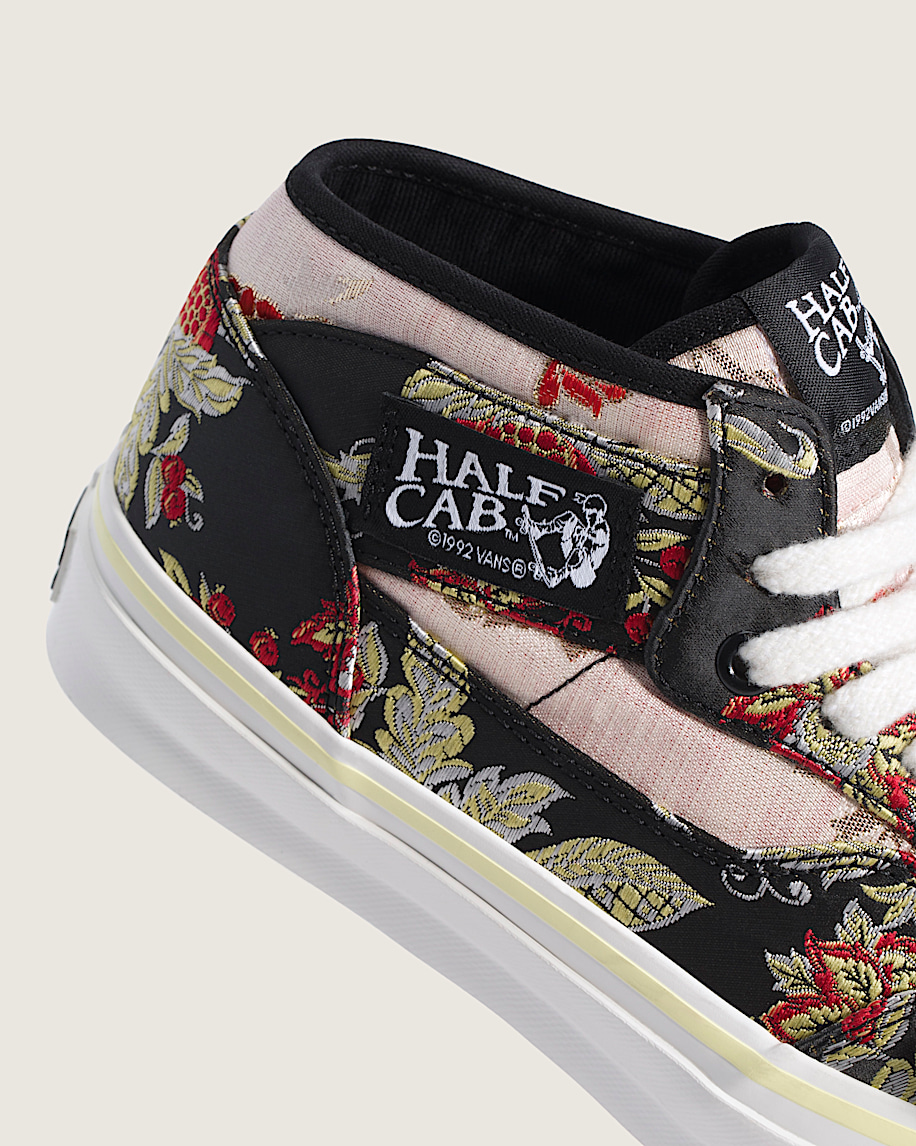 otw-half-cab-33 image number 6