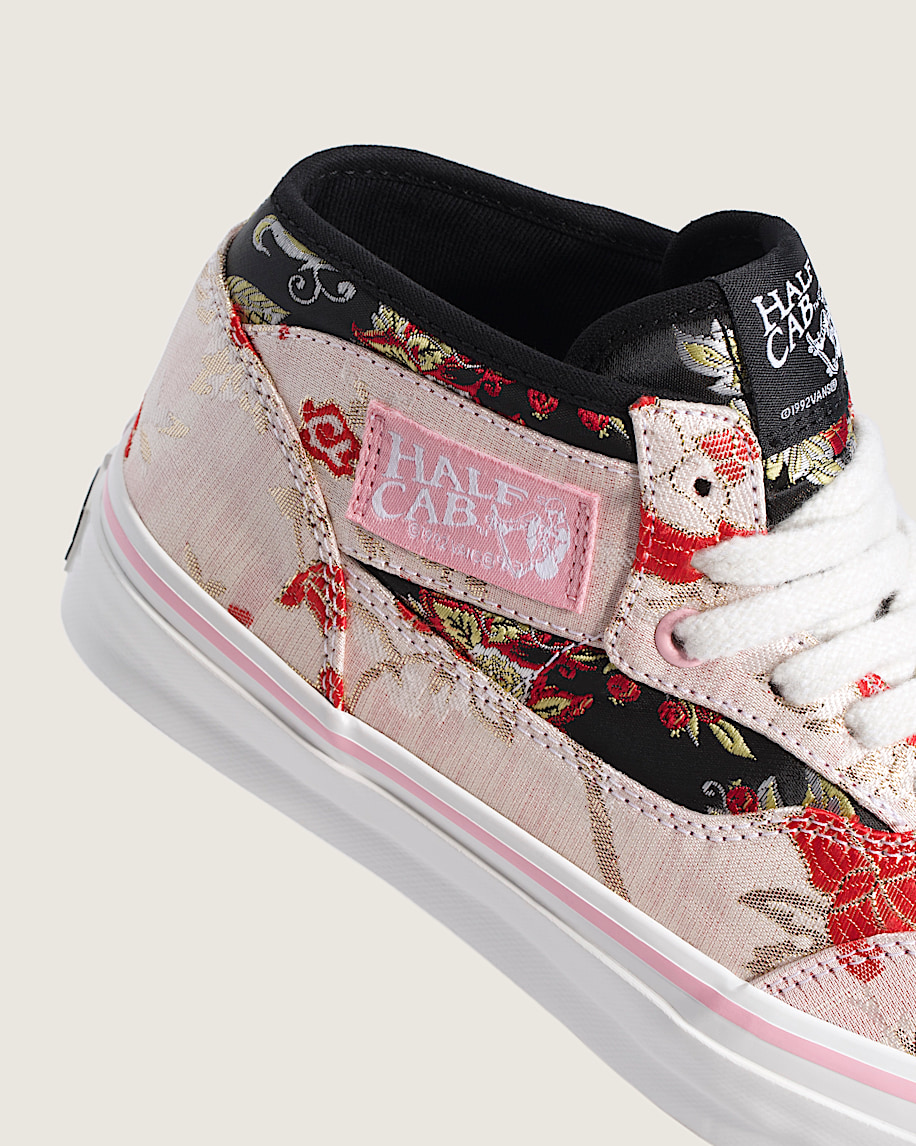 otw-half-cab-33 image number 6