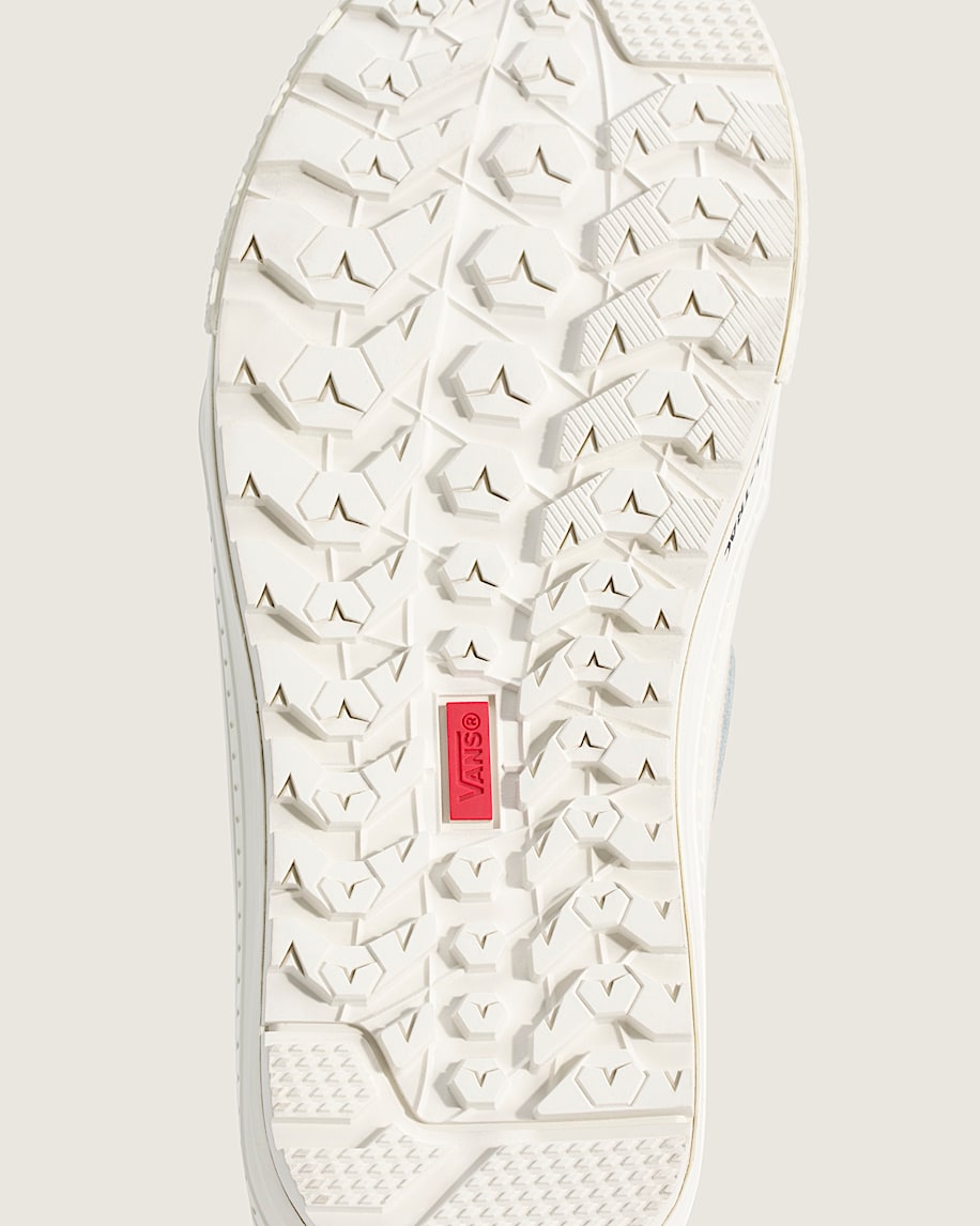 Sk8Hi Waterproof Insulated Shoe VANS Checkerboard Turtledove White ALT4