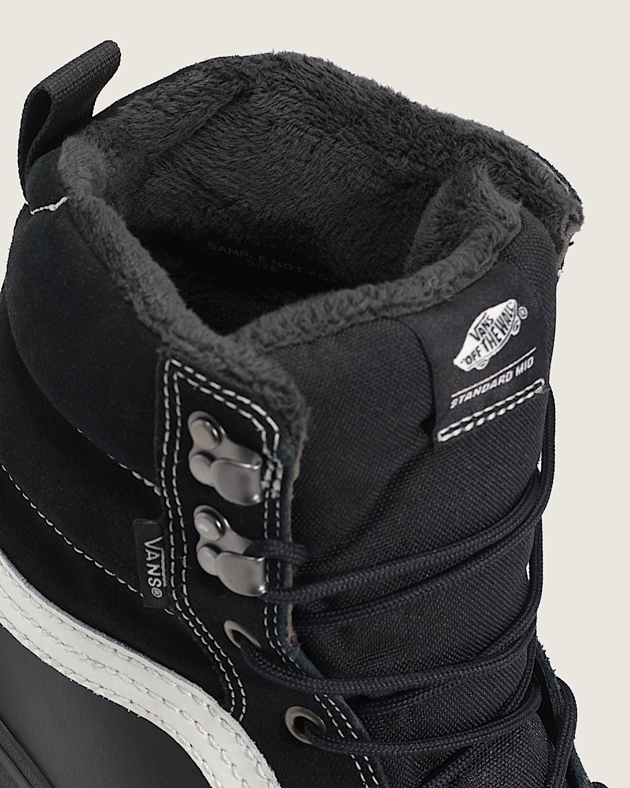 Standard Mid 20 Boot VANS Black  White ALT4