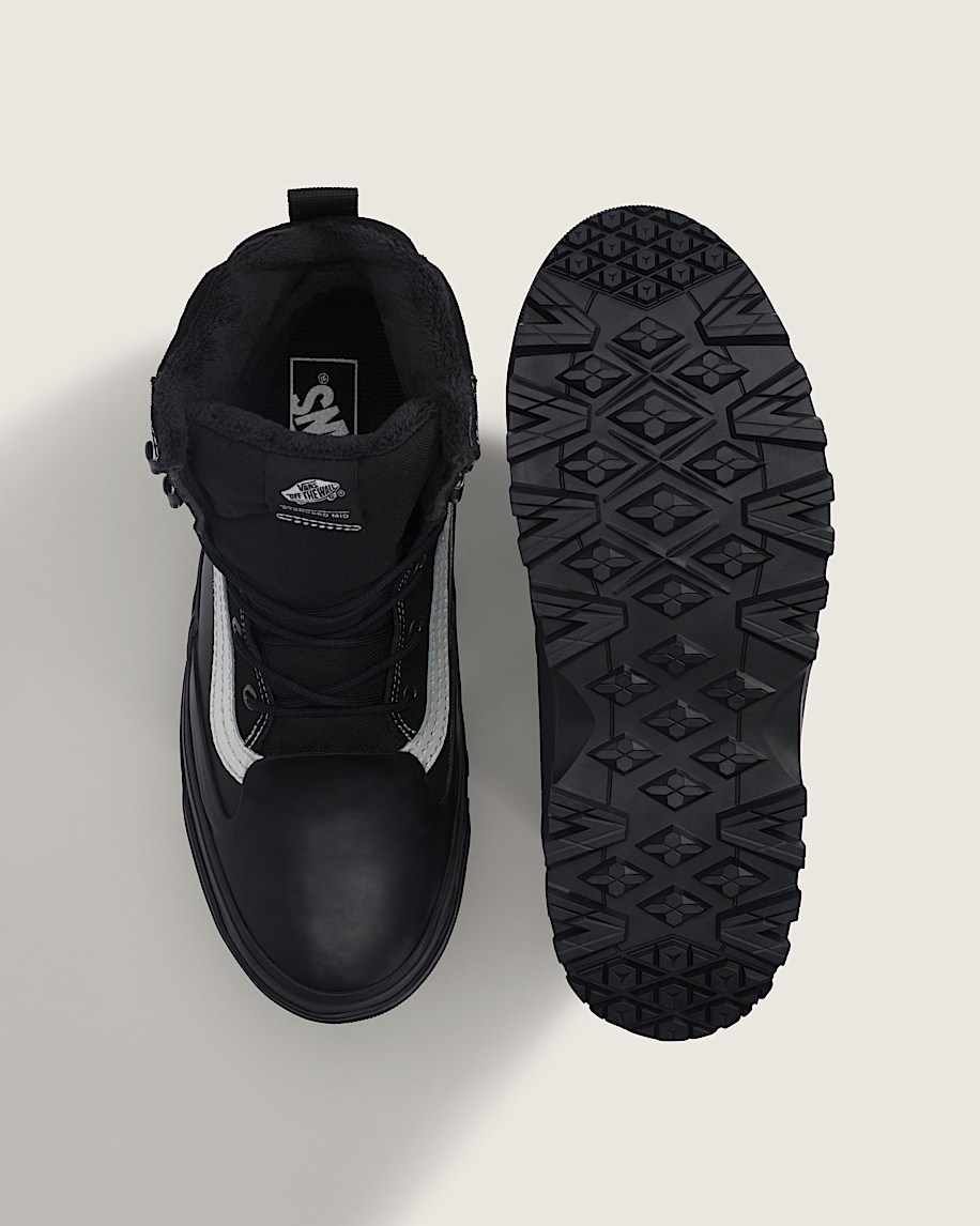 Standard Mid 20 Boot VANS Black  White ALT2