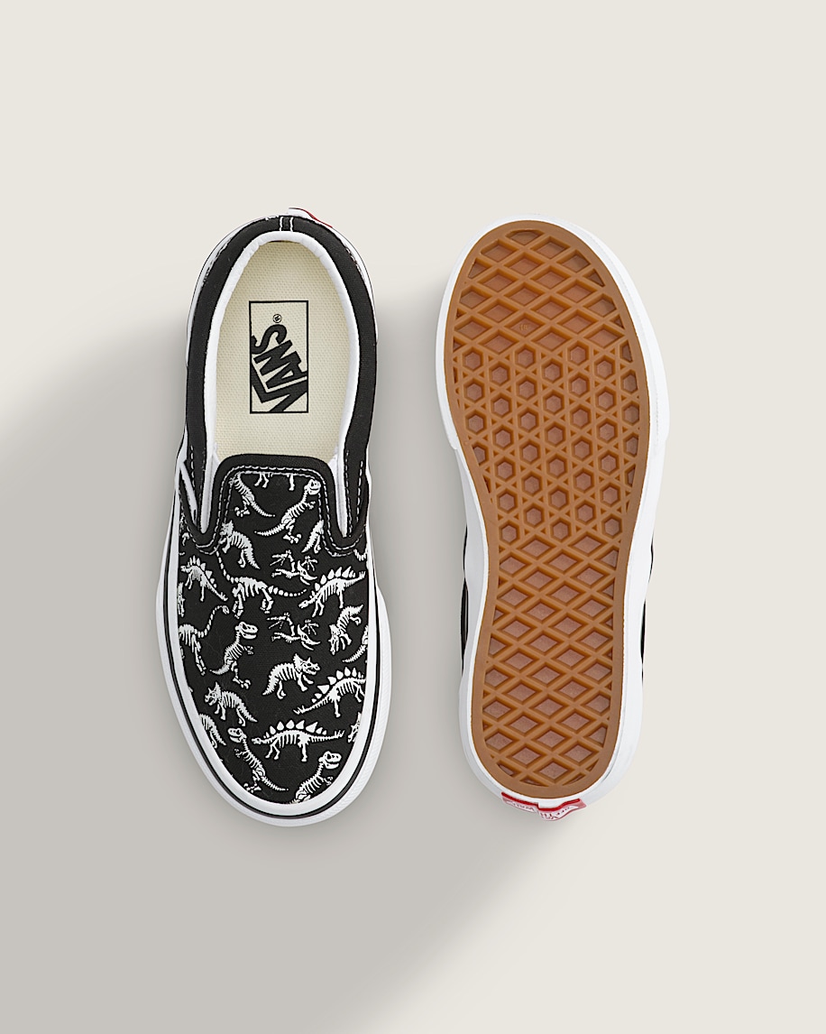 Little Kids Classic SlipOn Shoe VANS GlowintheDark  Black ALT3