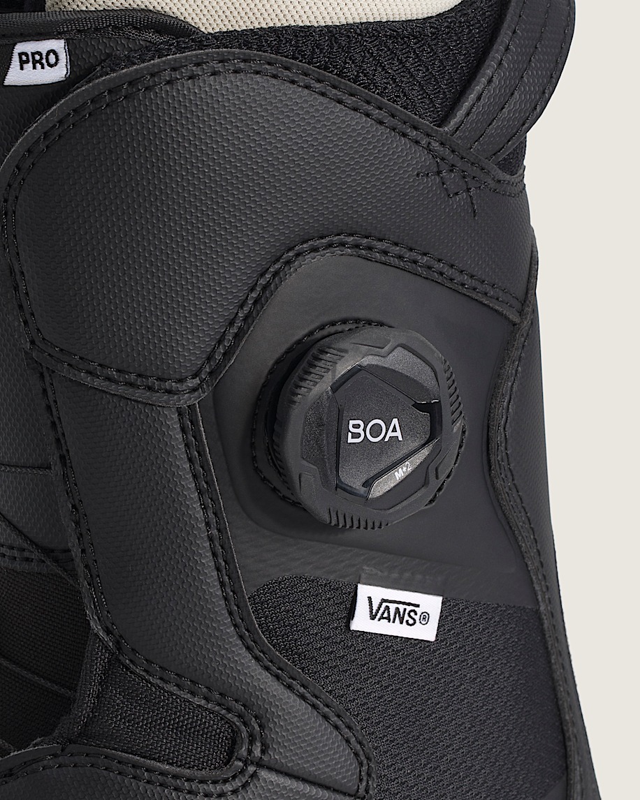 Womens Encore Pro 20 Snowboard Boot VANS Black  White ALT7