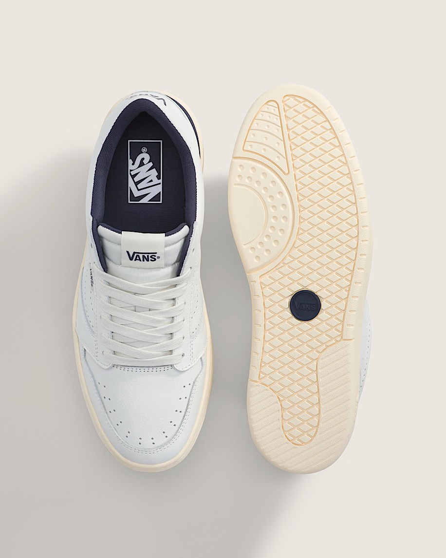 Court Low Shoe VANS White  Navy Blue ALT2