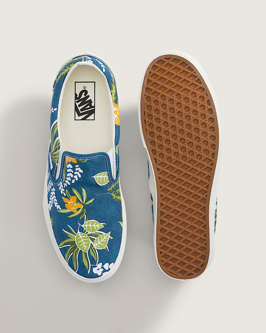 Classic SlipOn Shoe VANS Navy Blue ALT2
