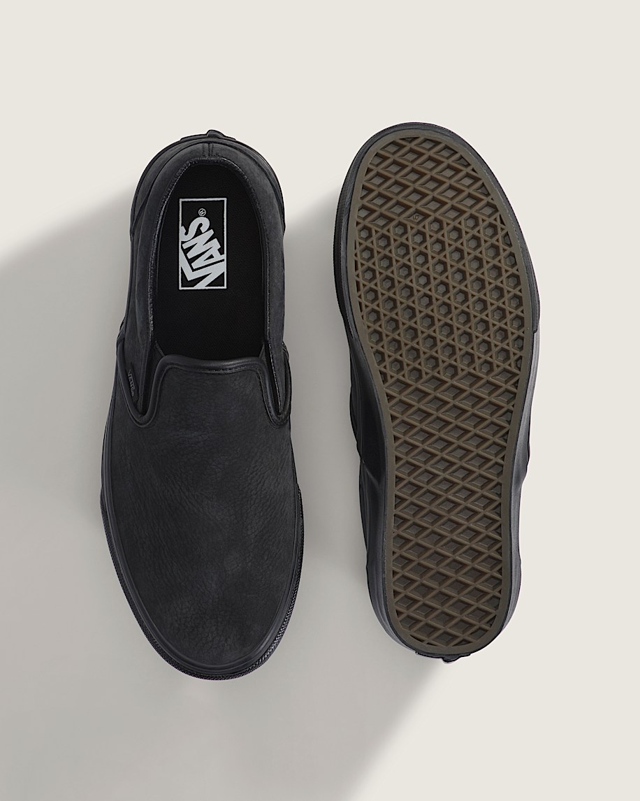 Classic SlipOn Shoe VANS Leather Black  Black ALT2