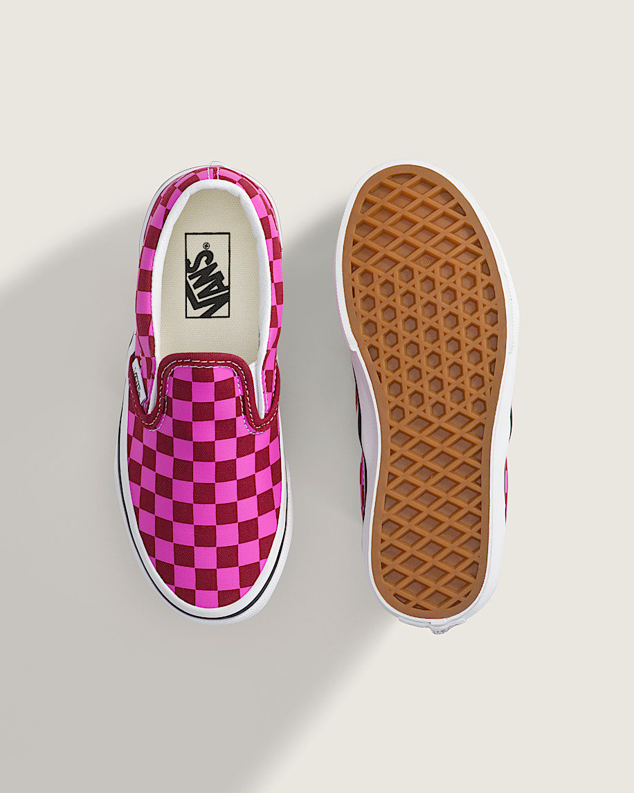Little Kids Classic SlipOn Shoe VANS Checkerboard Red  Pink ALT2