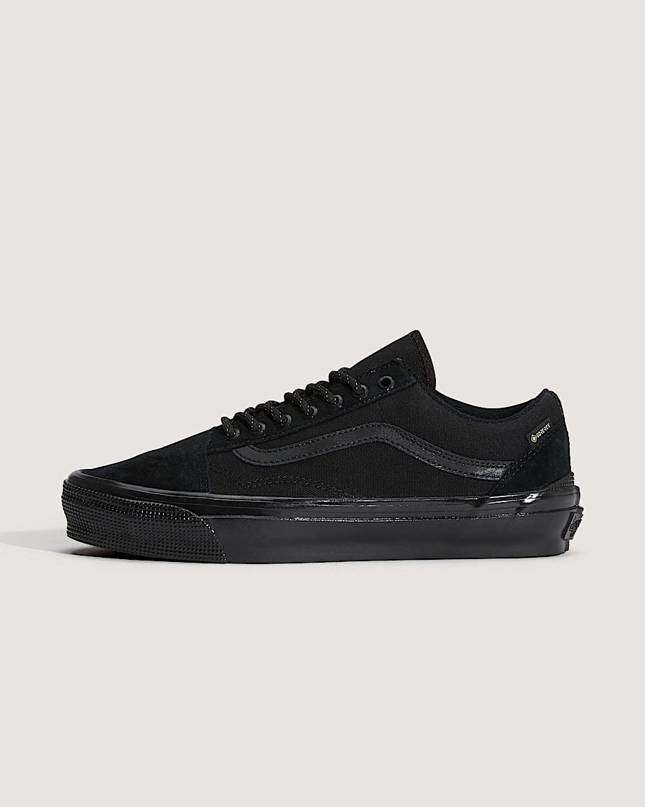 Premium Old Skool GORETEX Shoe VANS Black HERO
