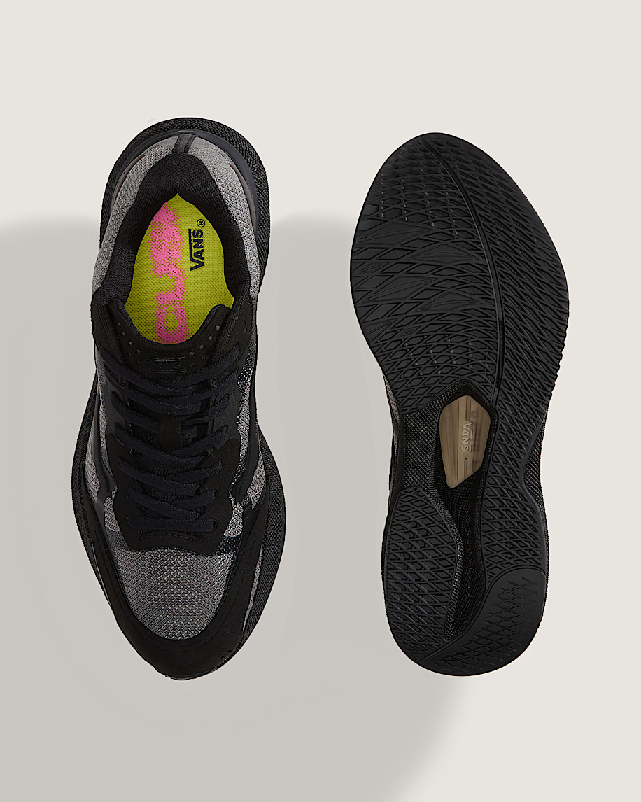 Premium AVE Rapid Shoe VANS Blackout ALT2