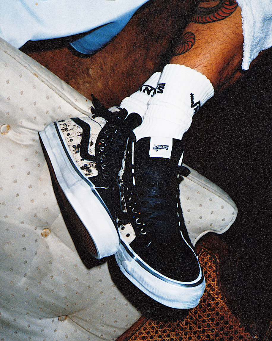 Premium Sk8Hi Shoe VANS Floral Rivets Black  Multi ALT5