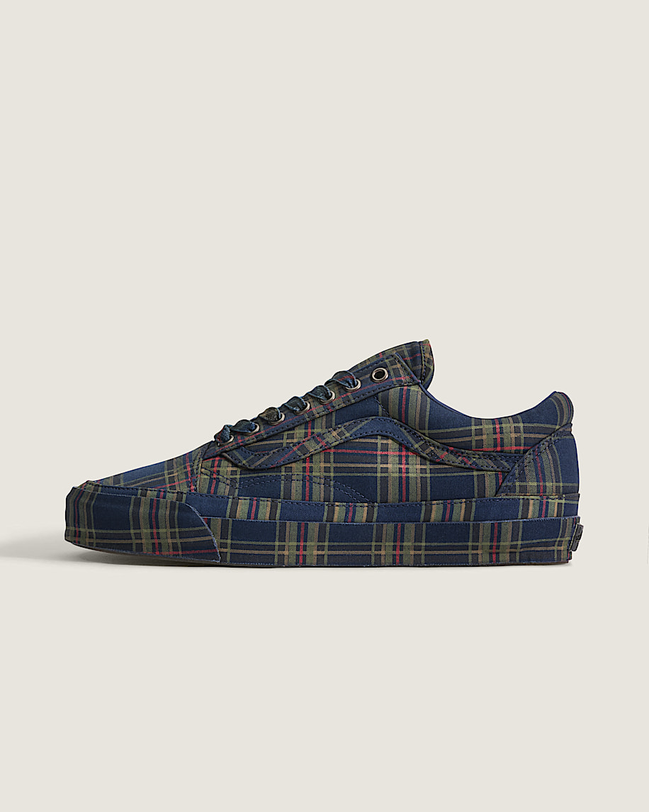 Premium Old Skool Shoe VANS Plaid Navy  Multi HERO