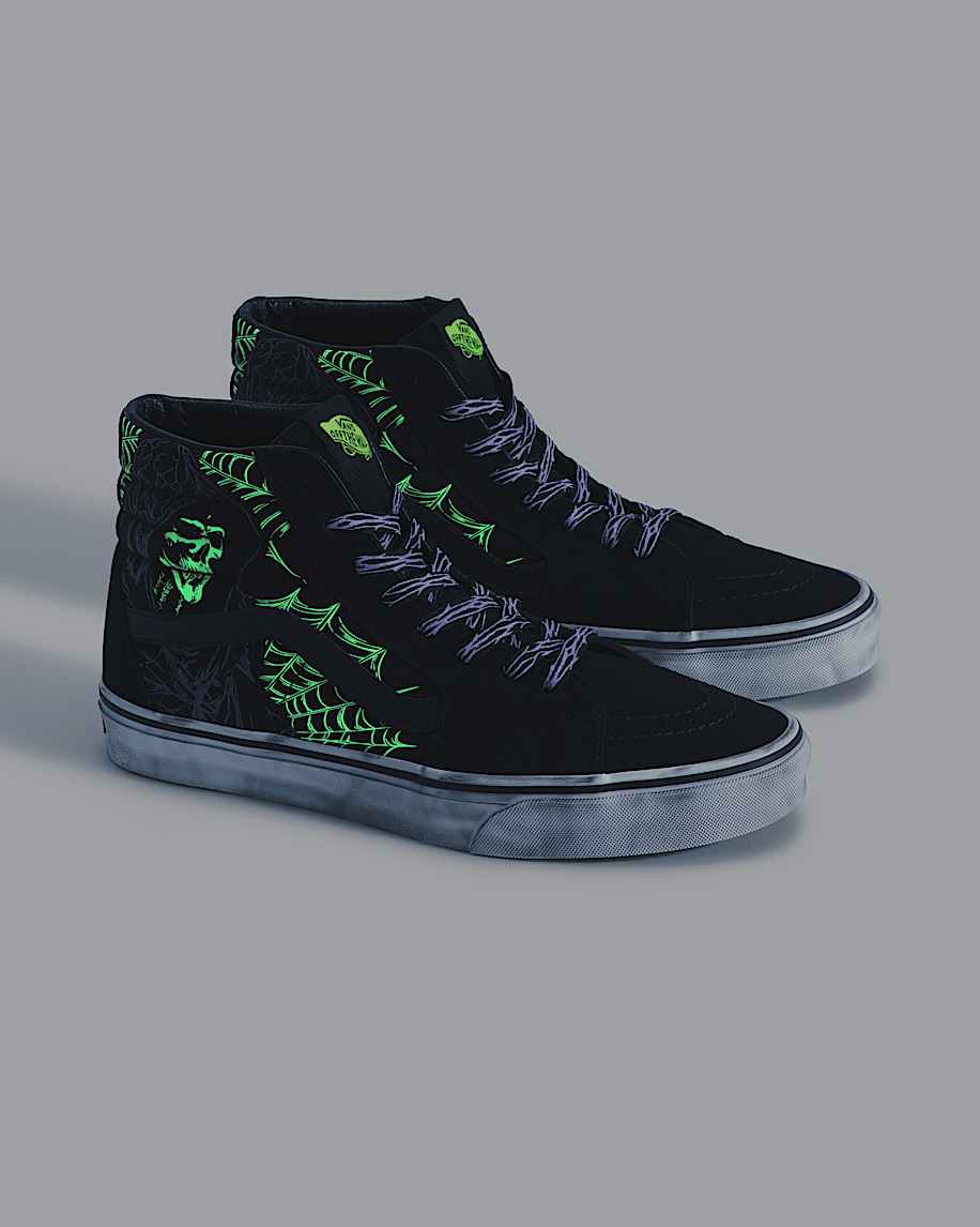 Sk8Hi Shoe VANS GlowintheDark Black  Green Foam ALT4