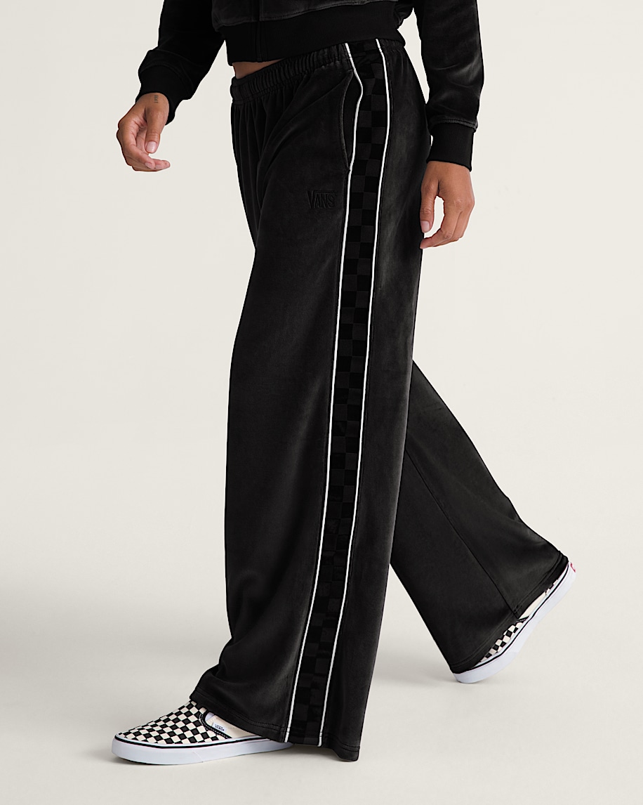 Nikita Velour Track Bottom VANS Black ALT5