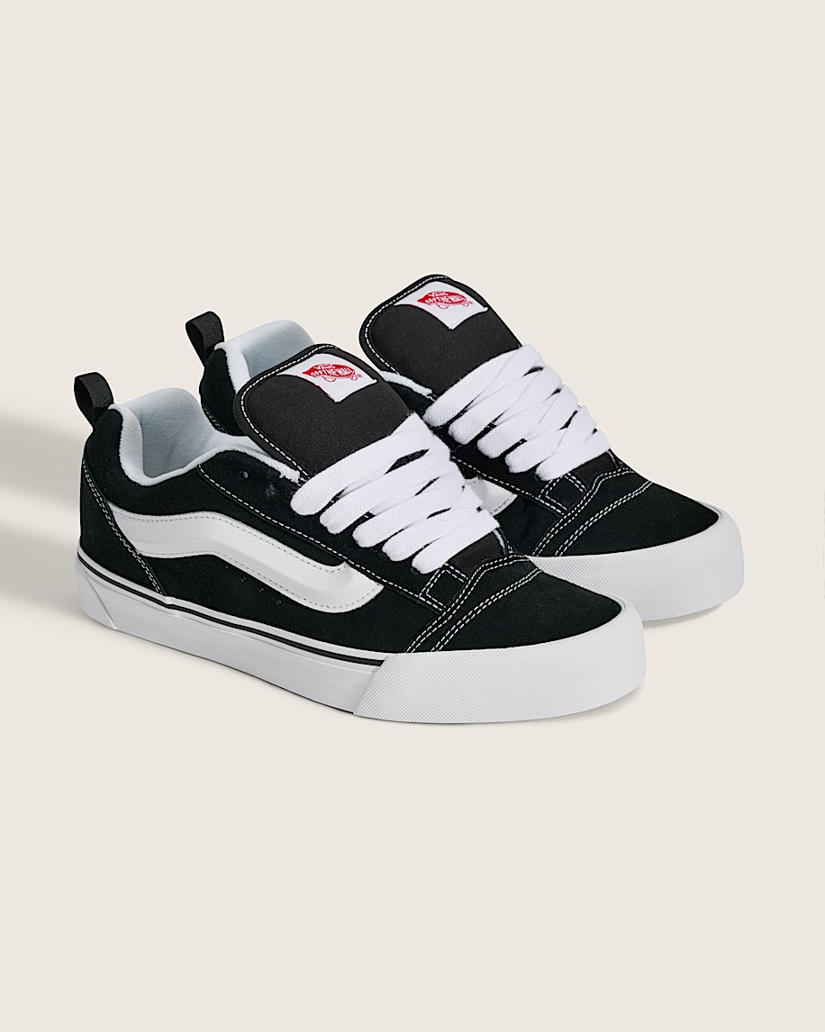 Knu Skool Shoe VANS Black  True White ALT1