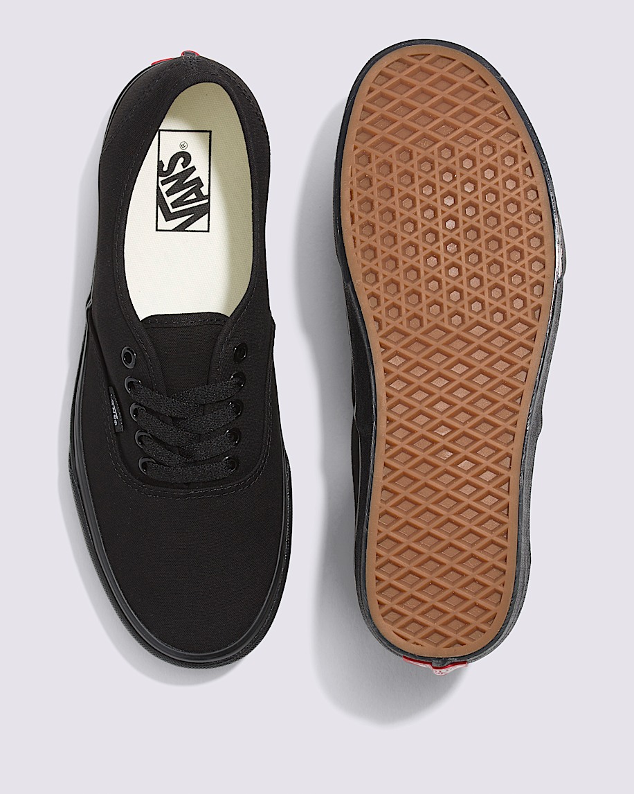 【新品、本物、当店在庫だから安心】 Vans | Authentic Black/Black Classics Shoe 靴