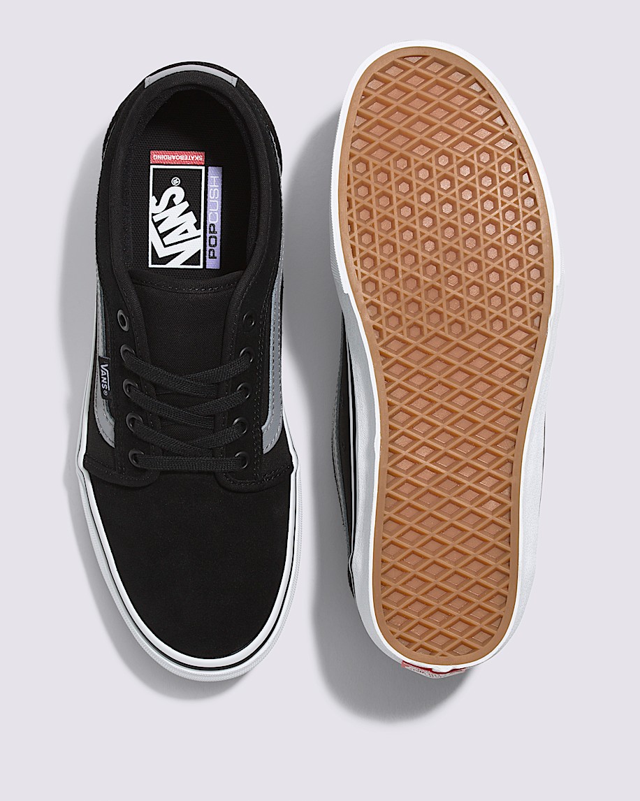 Chukka Low Sidestripe Shoe in Black / Grey | Vans