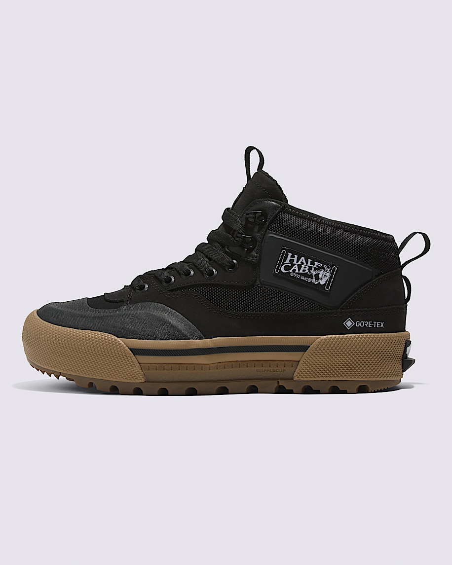 新作人気 Shoe MTE-3 Gore-Tex Cab Half in Vans | Gum / Black 靴