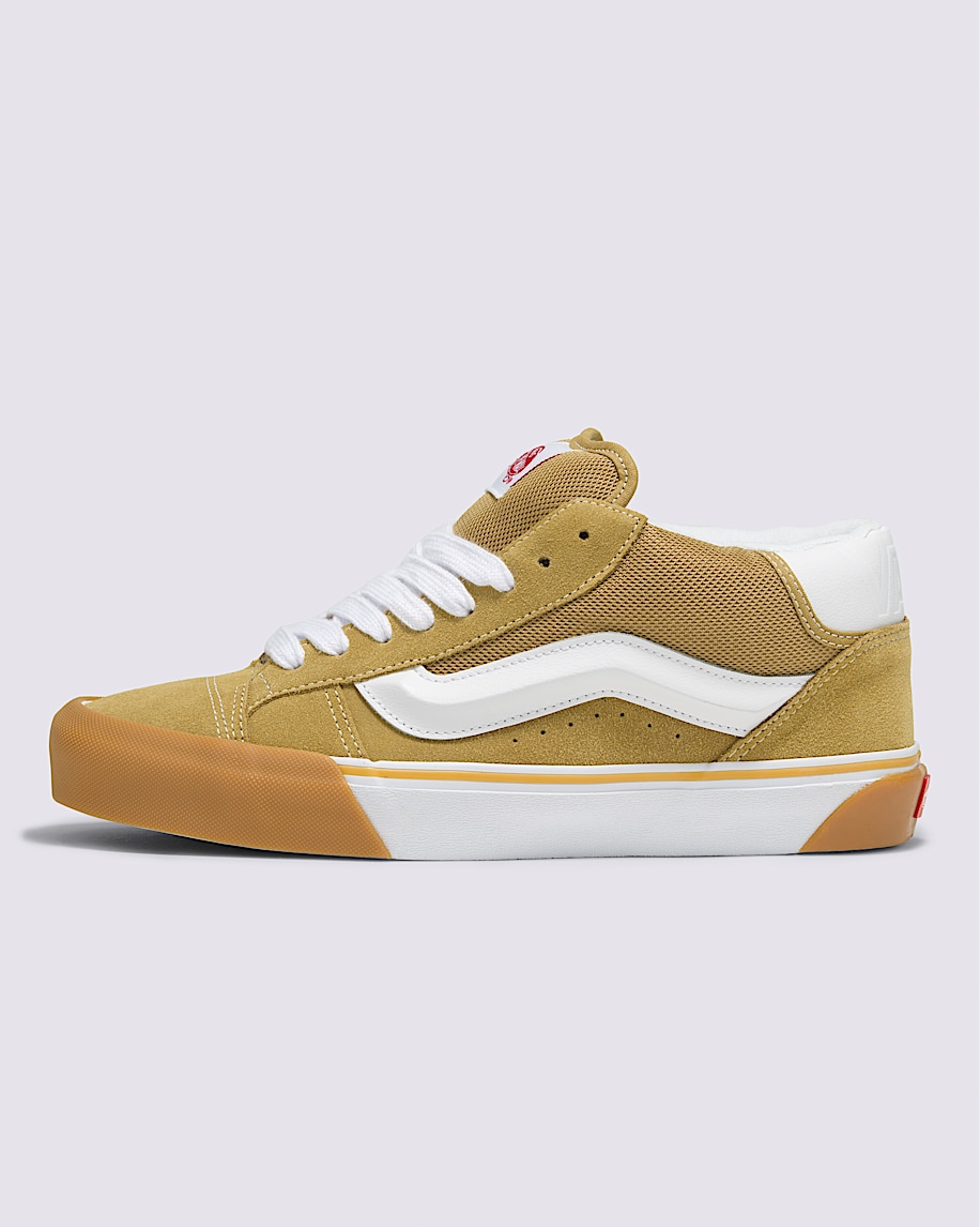 送料無料◆2025新品  Knu Vans | Gum / Brown Khaki in Shoe Suede Mid 靴