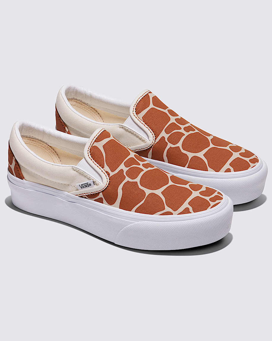【VANS】Customs Slip-On Platform Shoe-カウプリント Customs Classic Slip-On Platform Shoe in Customs | Vans