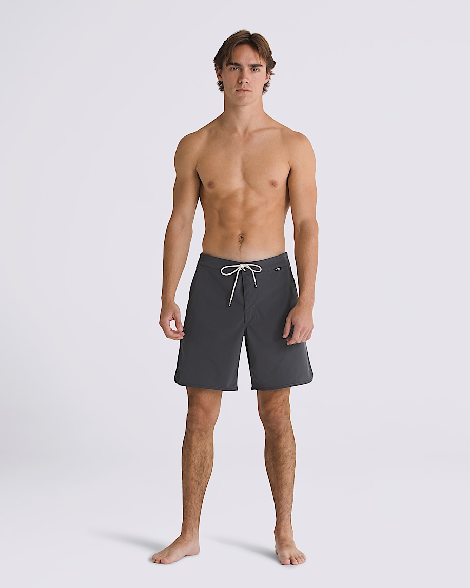 MTE Ever-Ride Scalloped Solid 18'' Boardshorts