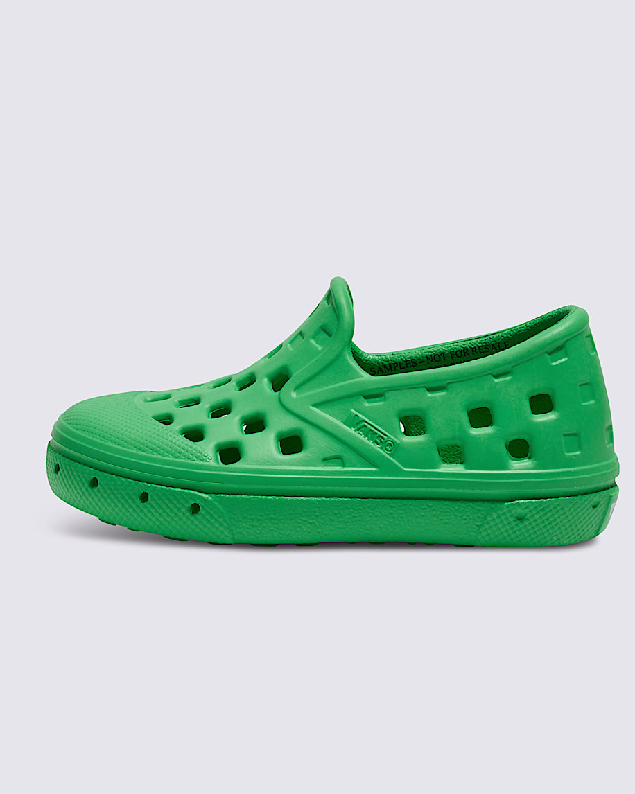 SlipOn-TRK-Shoes.png