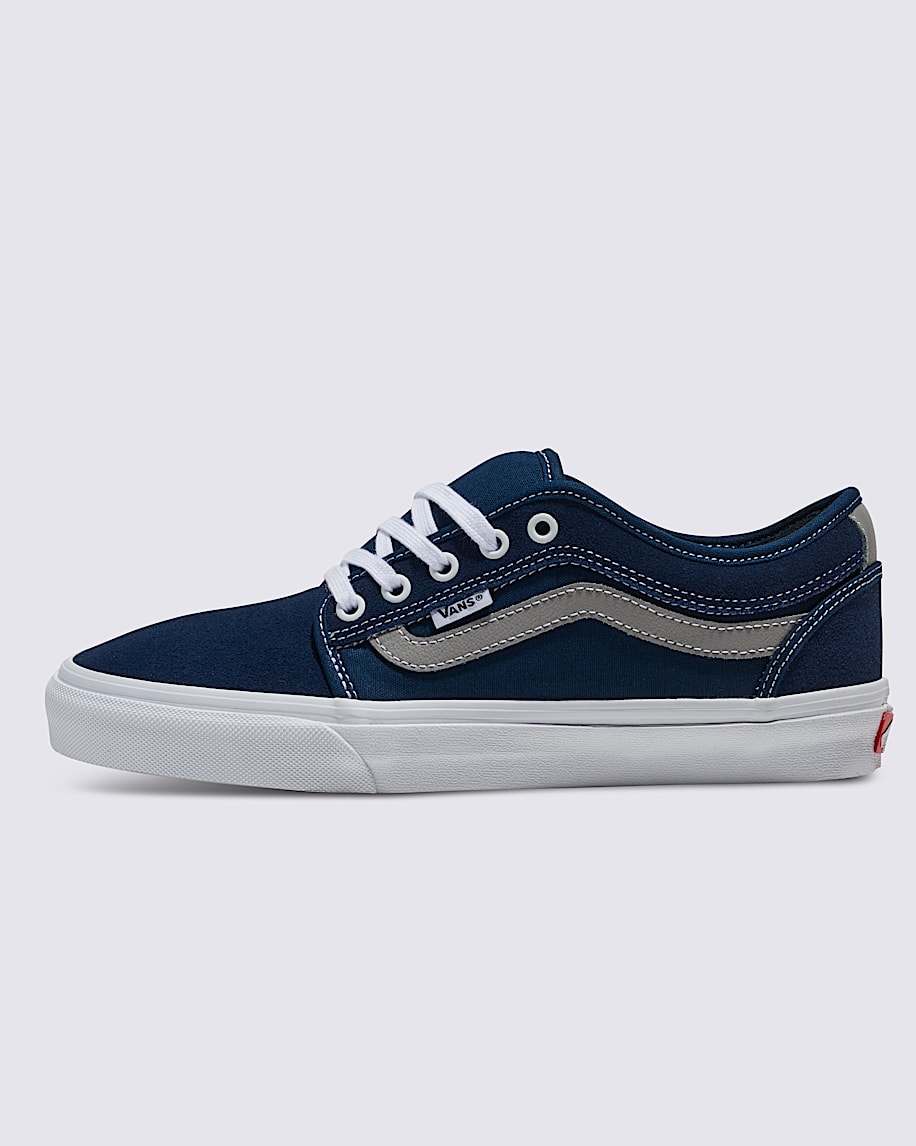 Chukka Low Sidestripe Shoe