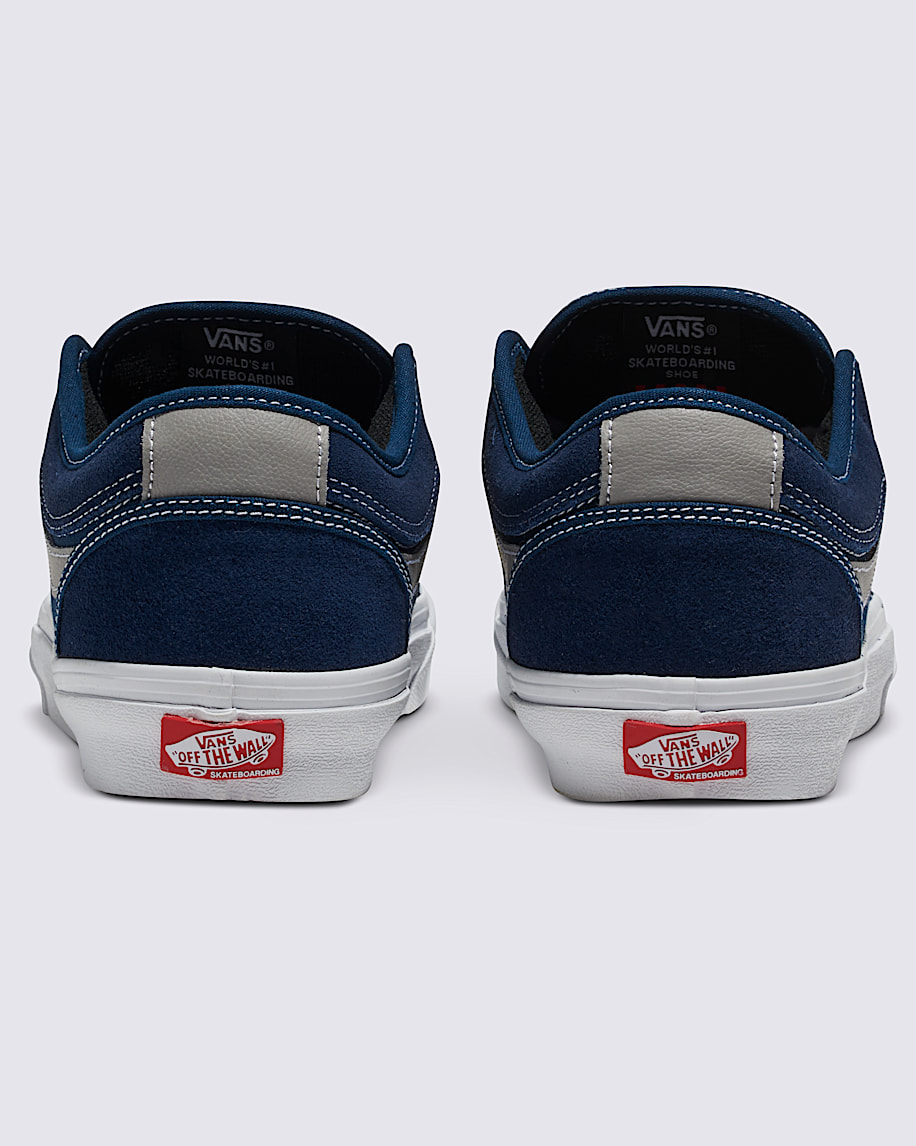 Chukka Low Sidestripe Shoe