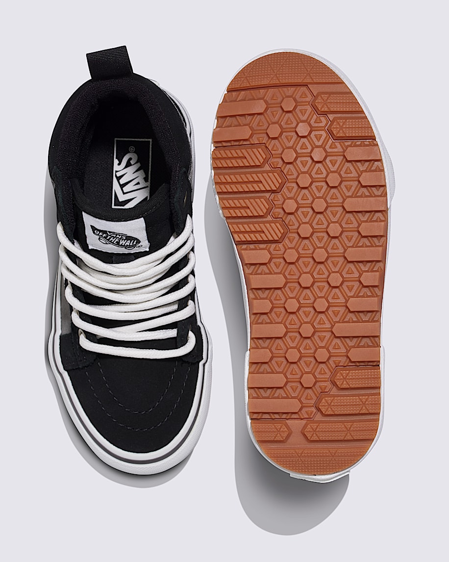 Little Kids MTE Sk8-Hi Insulated Shoe in Black / Grey | Vans