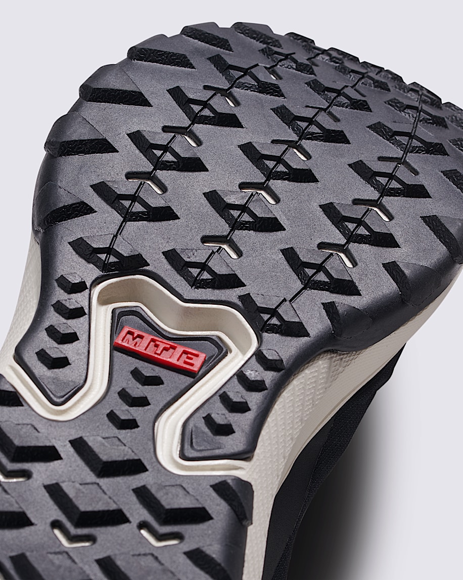 Crosspath Mid Shoe - 5