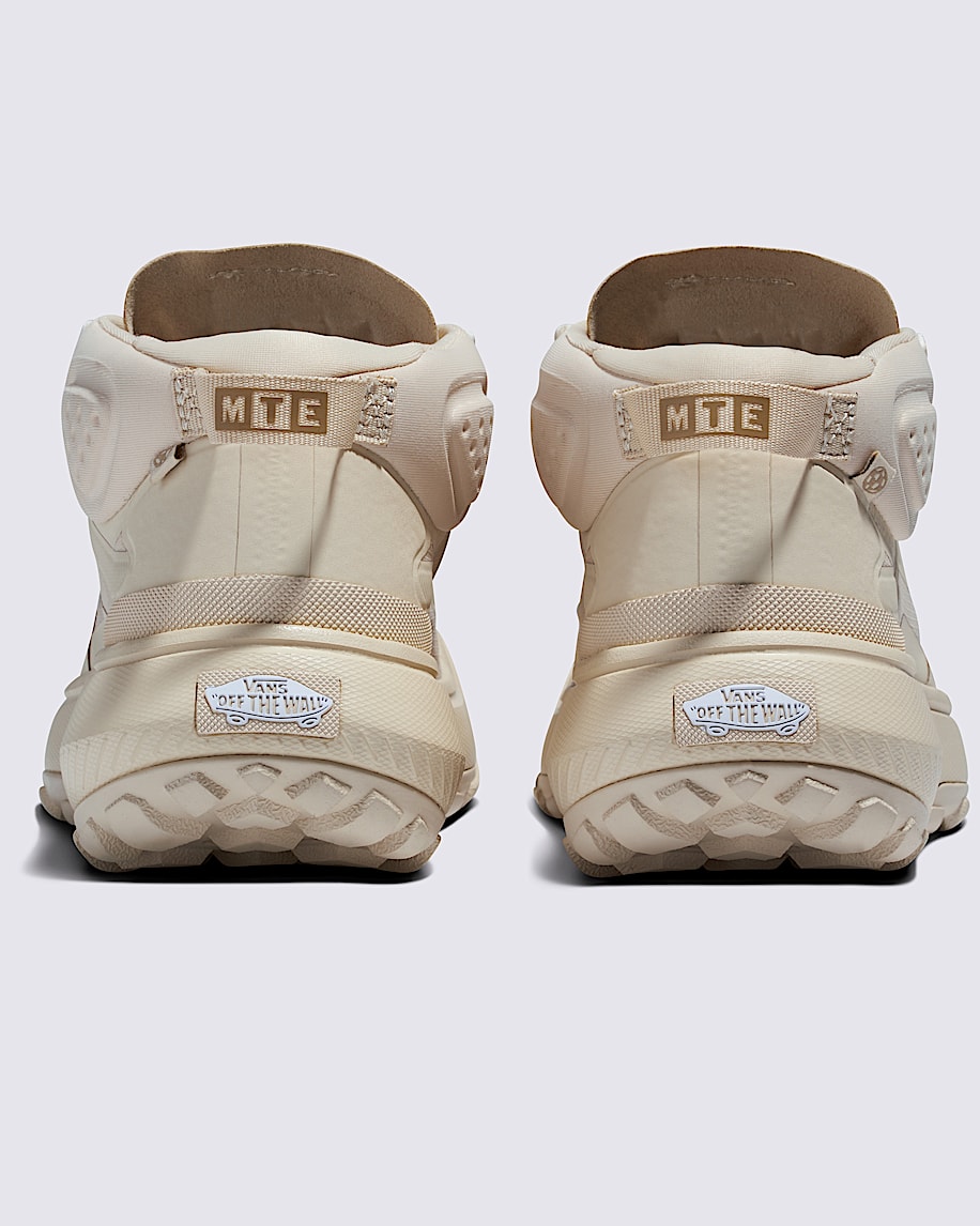 Crosspath Mid Shoe - 4