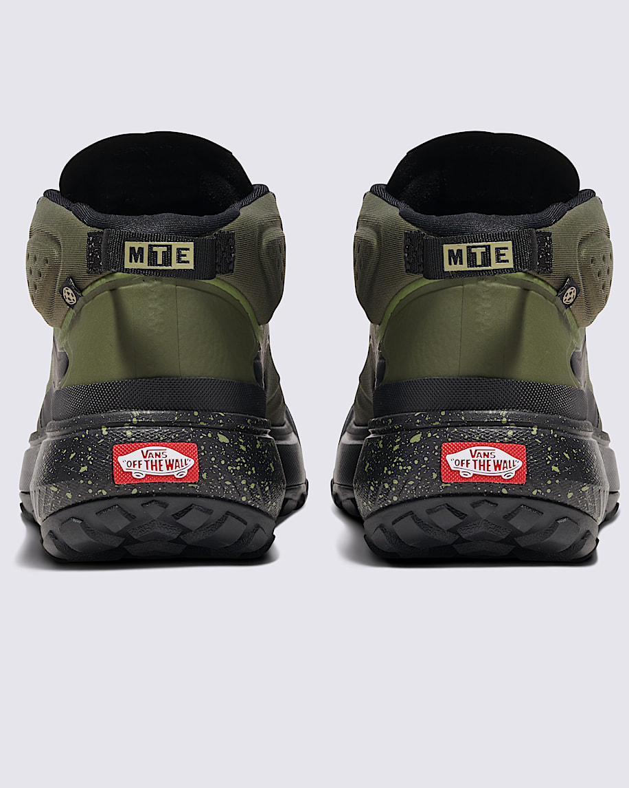 Crosspath Mid Shoe