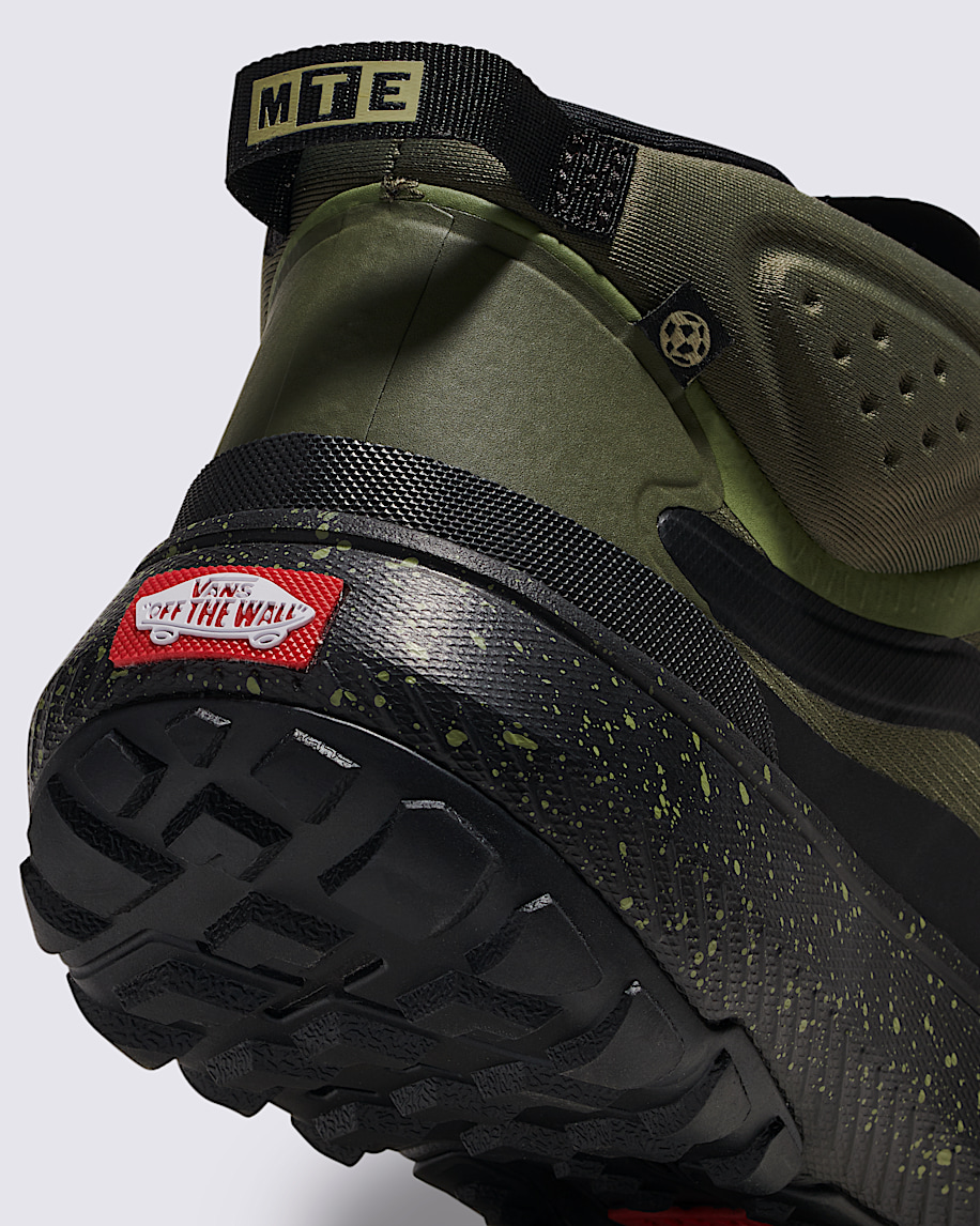 Crosspath Mid Shoe