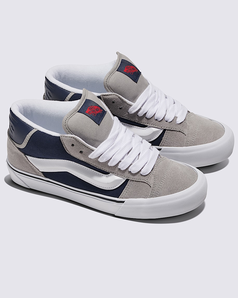 愛用 Knu Mid Shoe in Drizzle Grey / Navy Blue | Vans 靴