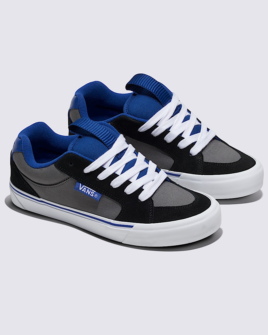 格安SALEスタート!の商品をすべて Shoe Push Chukka in Vans | Grey Pewter / Blue / Black 小物