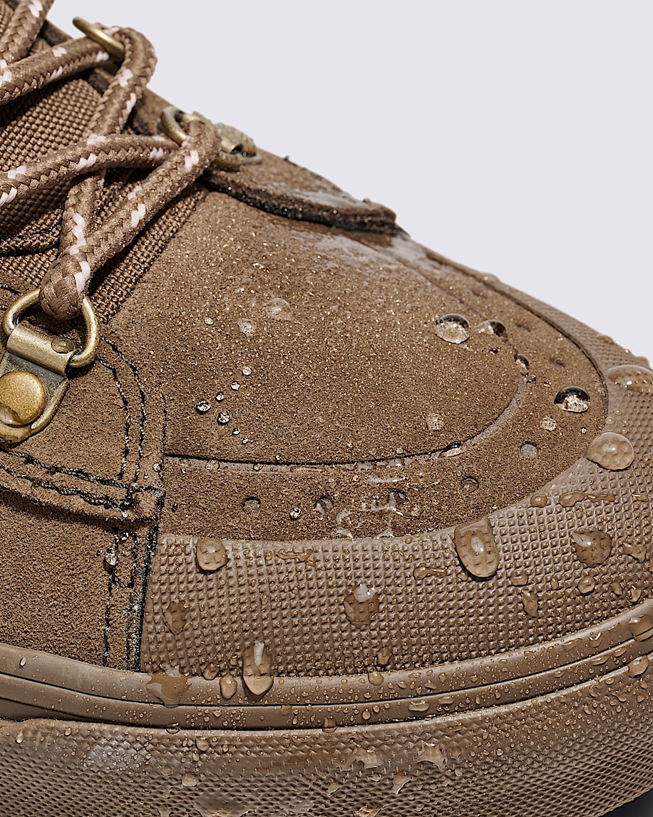 Sk8-Hi Waterproof Insulated Shoe - 6