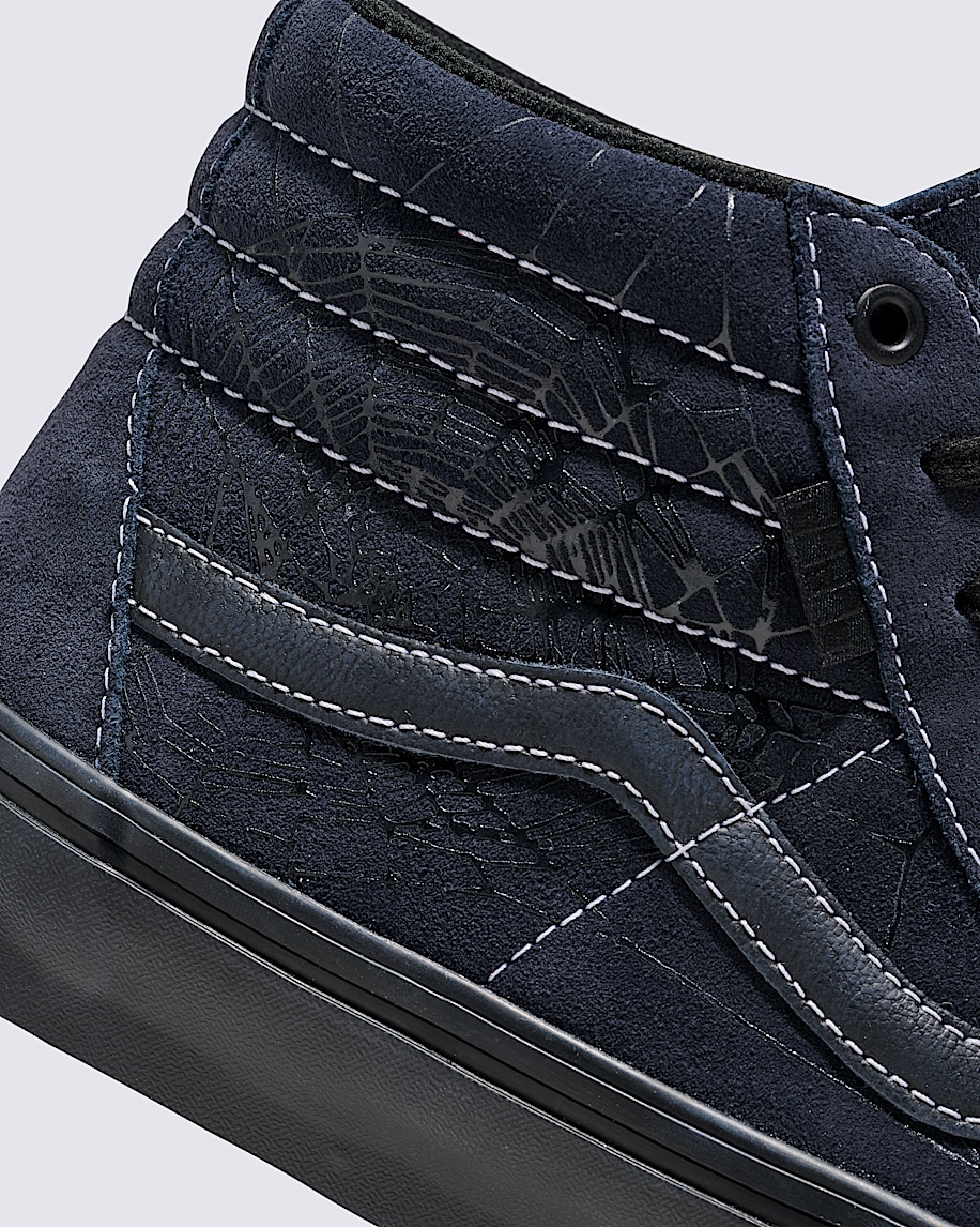 Skate Sk8-Hi Shoe - 7