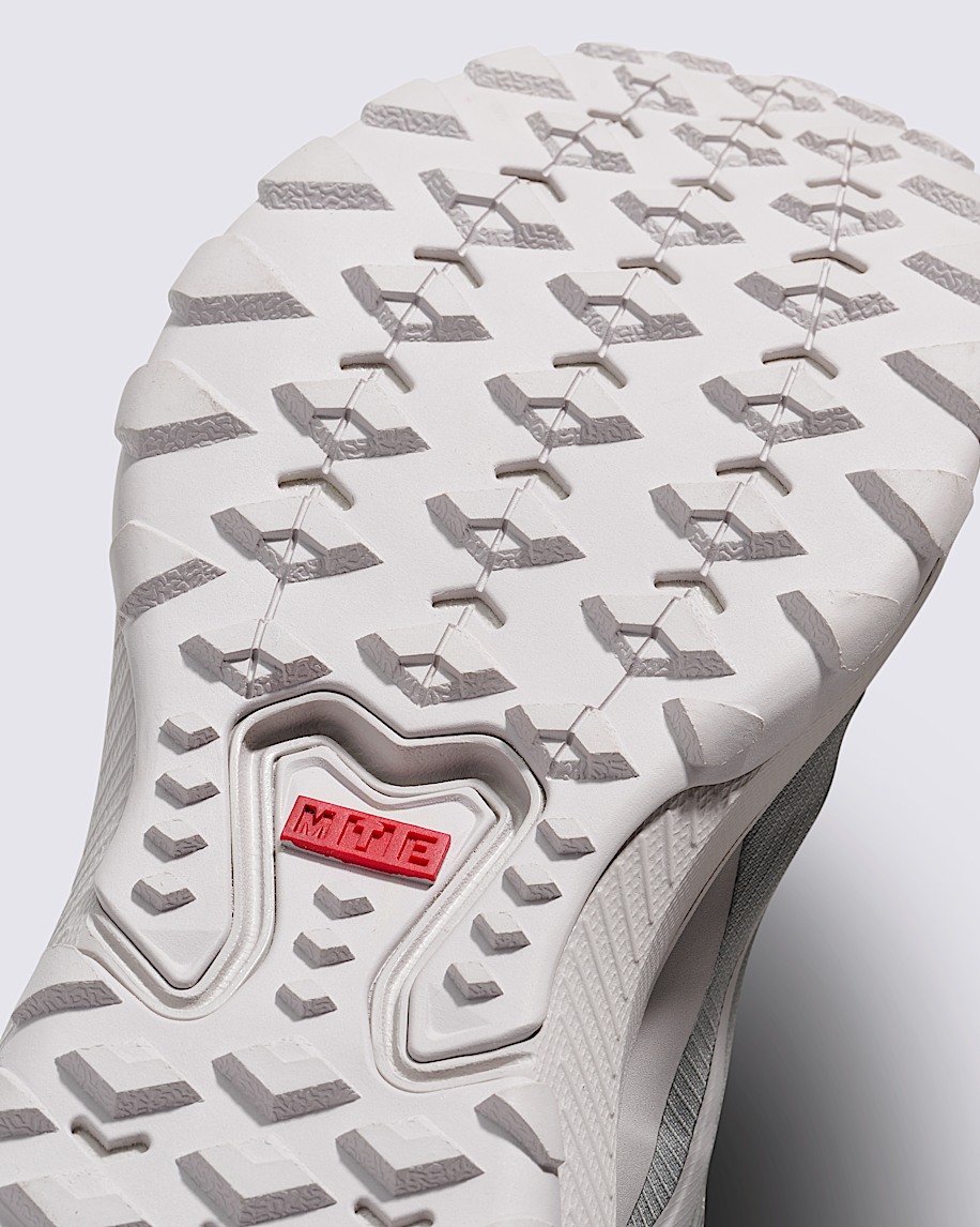 Crosspath Shoe - 5