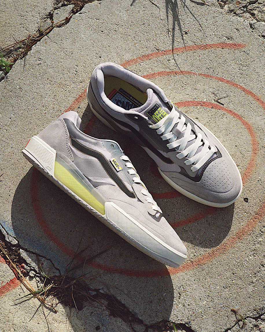 【Vans】☆スニーカー☆ AVE 2.0 Shoe AVE 2.0 Shoe in Medium Grey | Vans