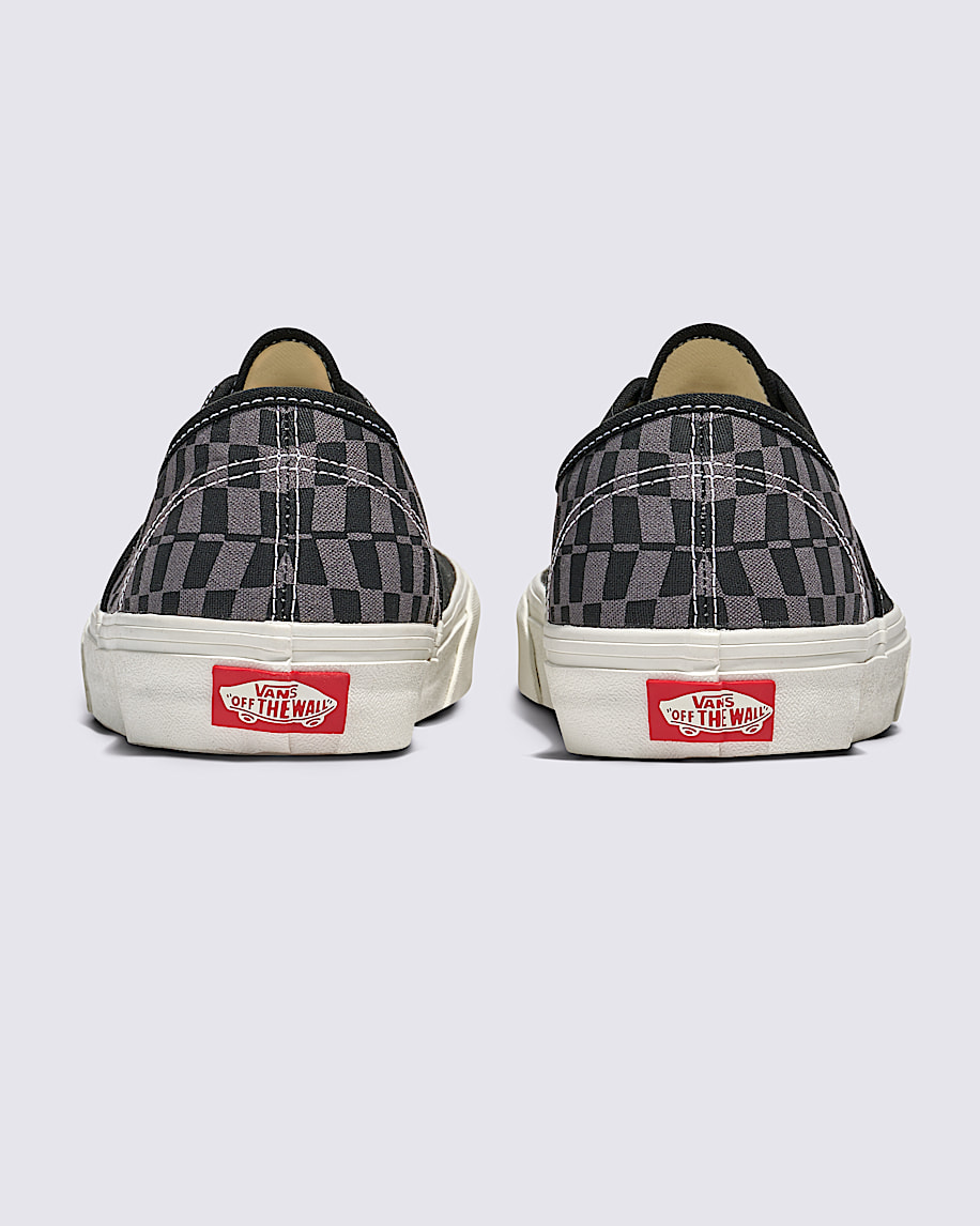 Authentic Shoe in Black / Grey | Vans