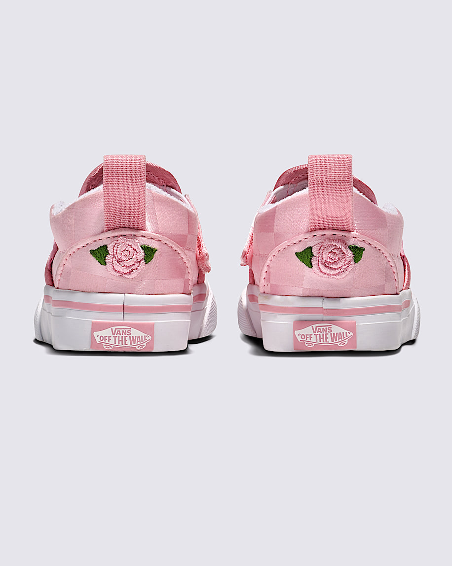 Toddler Classic Slip-On V Shoe - 4