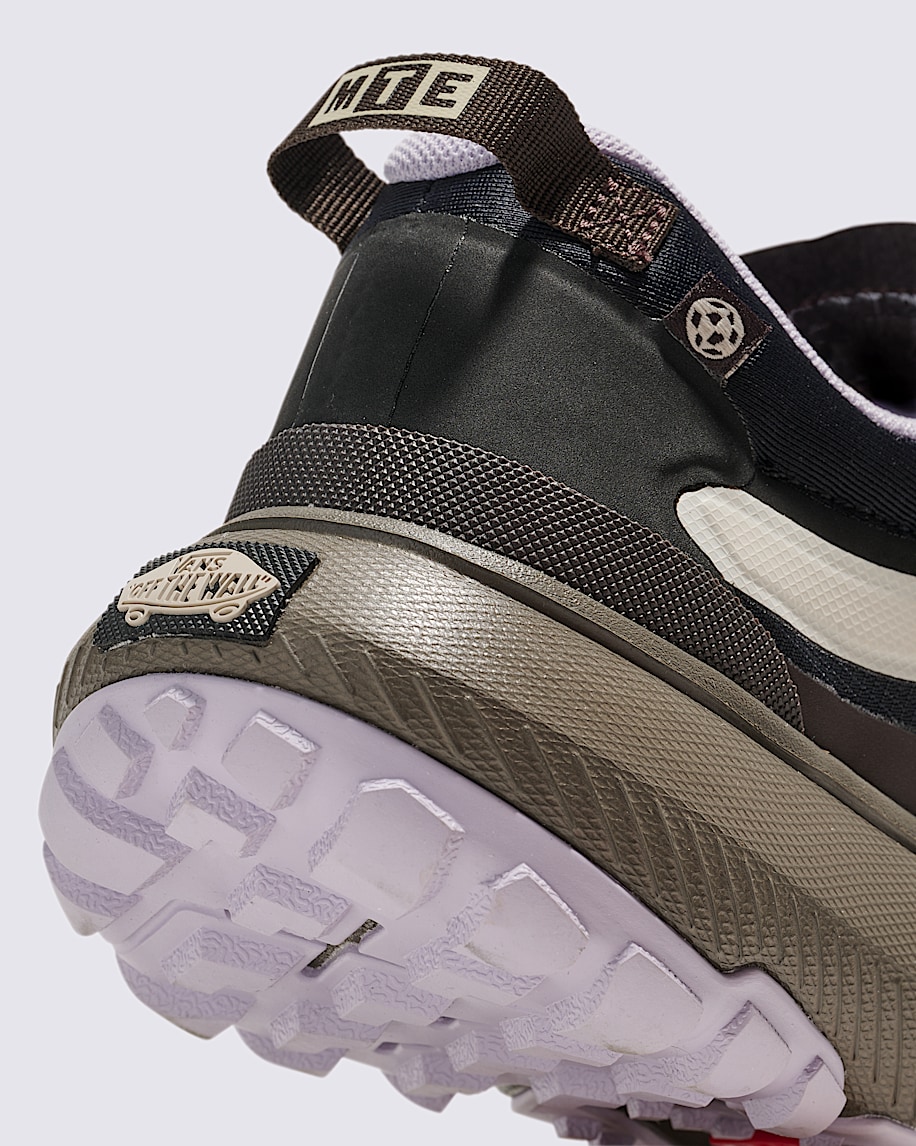 Crosspath Shoe - 7