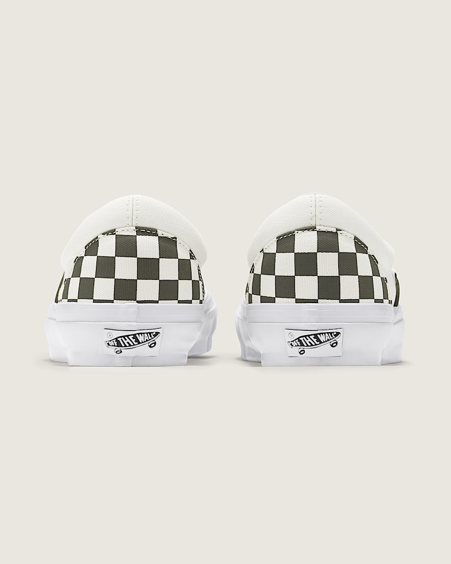 Premium Classic Slip-On Checkerboard Shoe in Grape Leaf